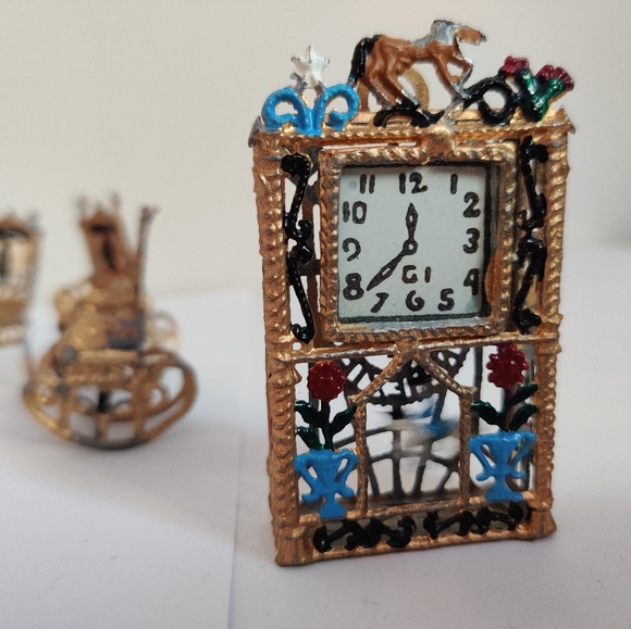 Vintage Dollhouse miniature furniture and dishes sets - Picture 6 of 12